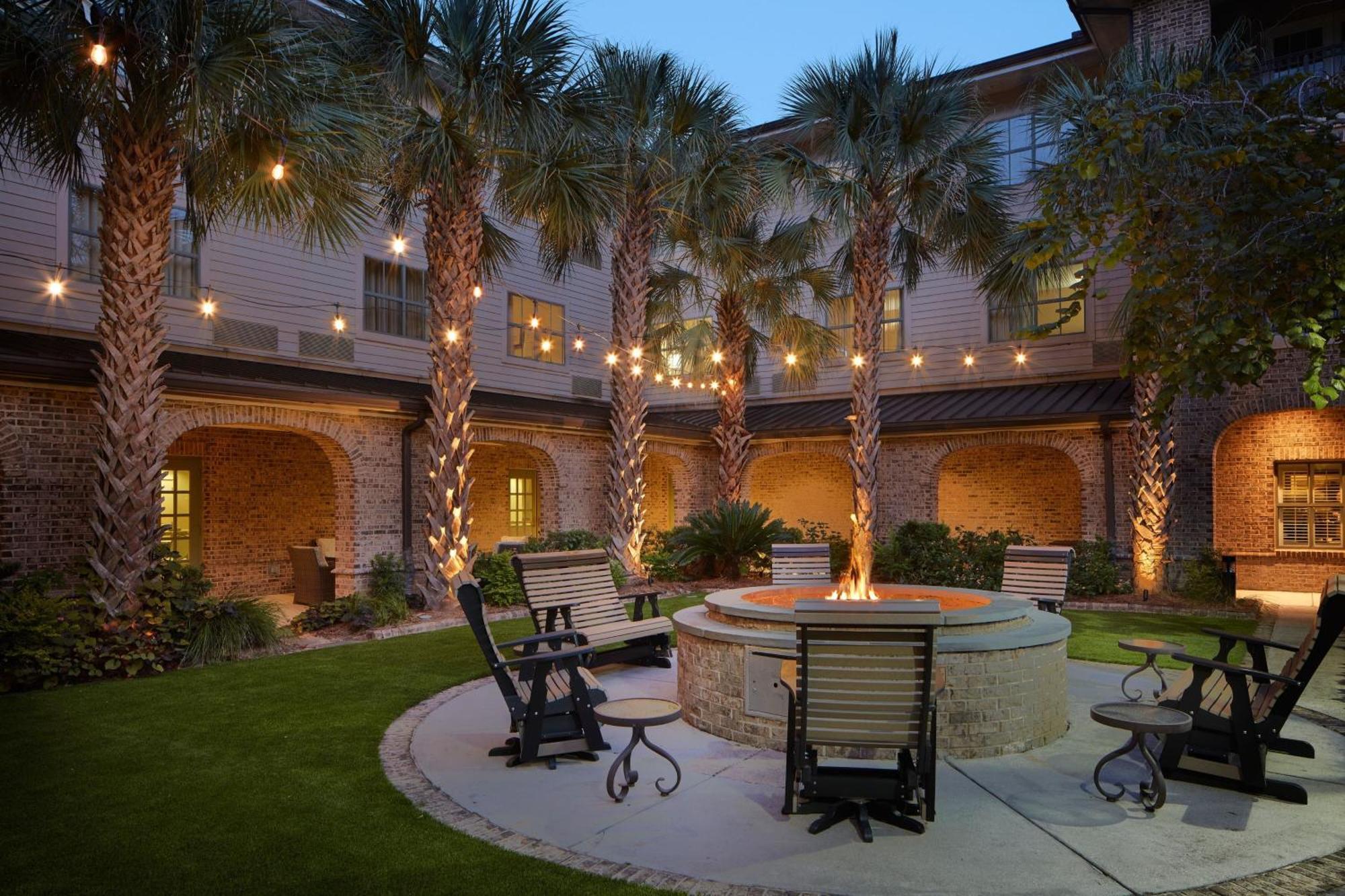 Hotel Courtyard Charleston Mount Pleasant Exterior foto